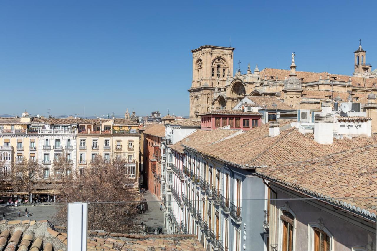 Apartamentos Libere Granada Catedral Luaran gambar