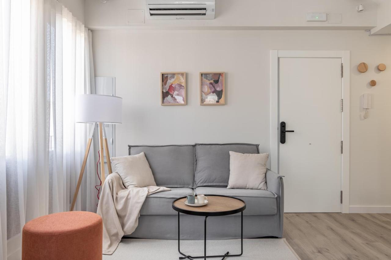 Apartamentos Libere Granada Catedral Luaran gambar