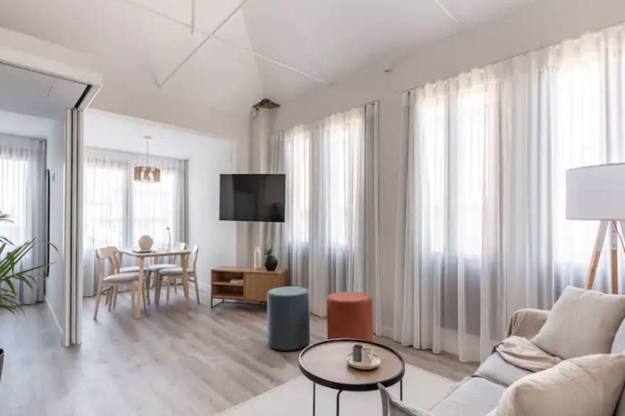 Apartamentos Libere Granada Catedral Luaran gambar